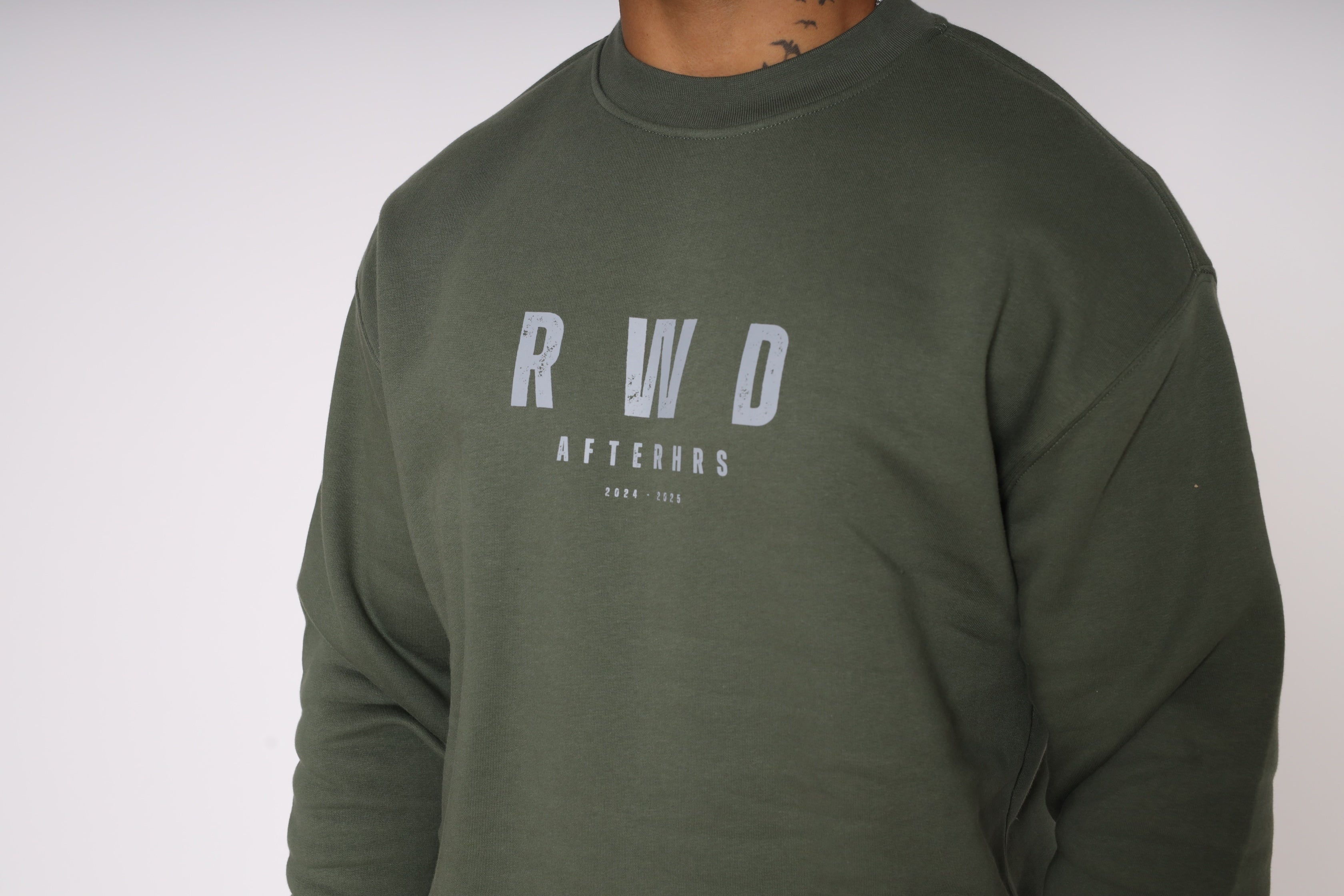 RWD Signature Block Relaxed Crew